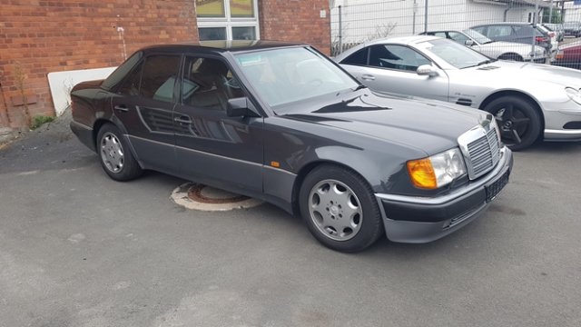 MERCEDES-BENZ 500