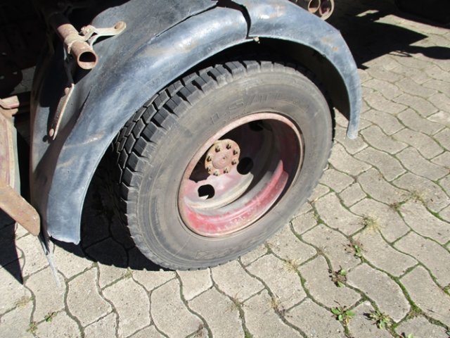 DAIMLER-BENZ L