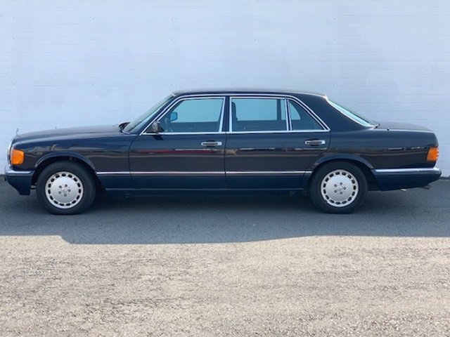 MERCEDES-BENZ 560