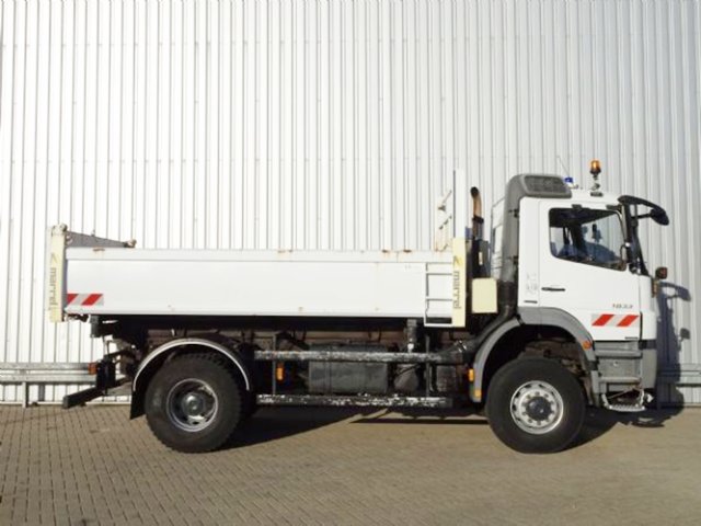 DAIMLER-BENZ Axor