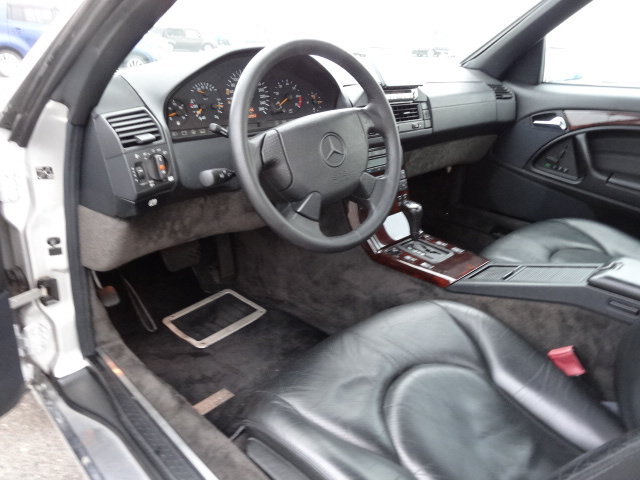 MERCEDES-BENZ SL 500