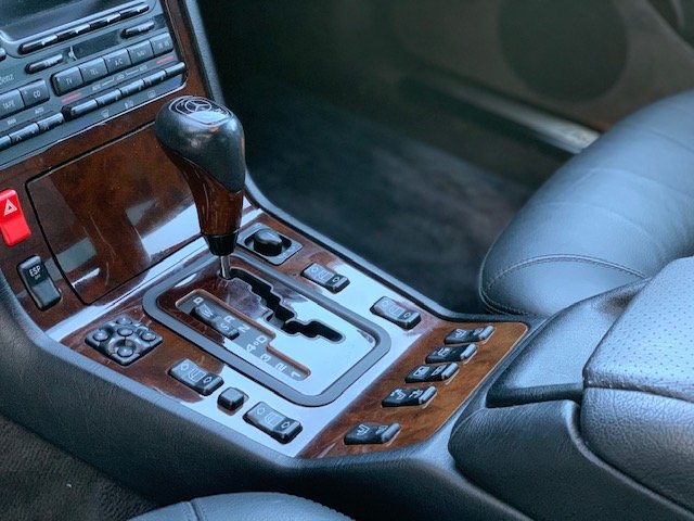 MERCEDES-BENZ S 600