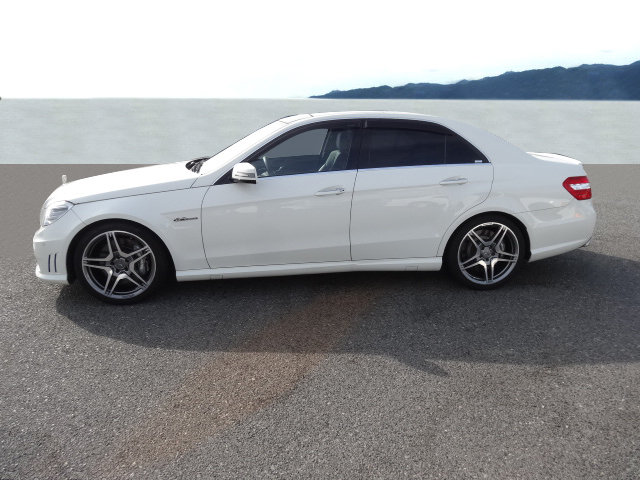 MERCEDES-BENZ E 63 AMG