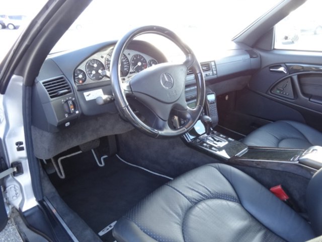 MERCEDES-BENZ SL 320