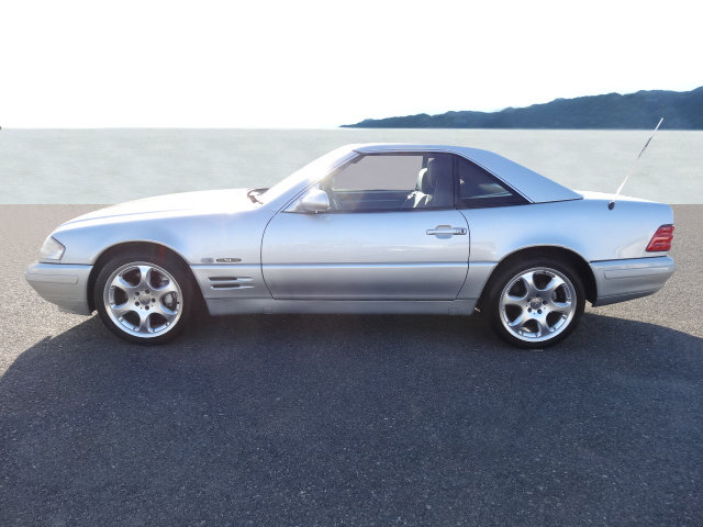 MERCEDES-BENZ SL 320