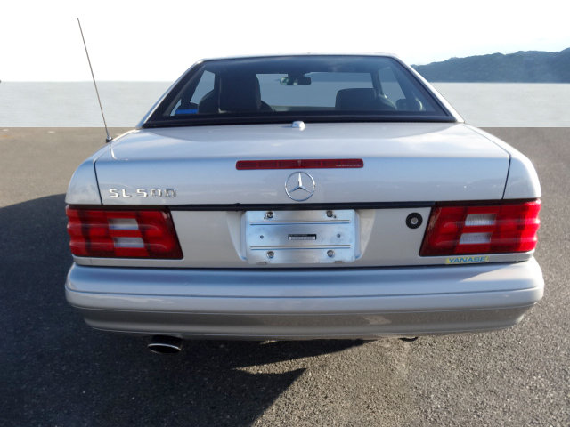 MERCEDES-BENZ SL 320