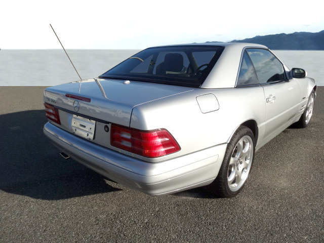 MERCEDES-BENZ SL 320