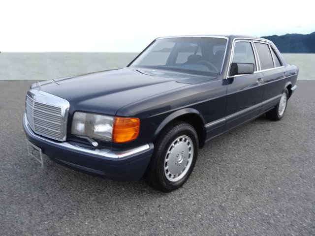 MERCEDES-BENZ 560