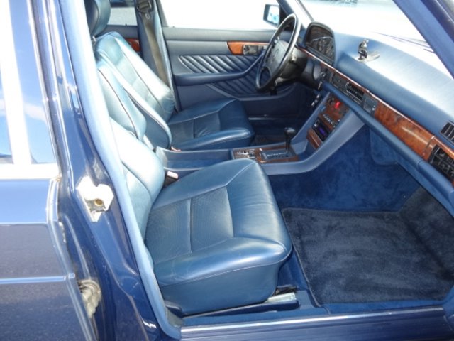 MERCEDES-BENZ 500