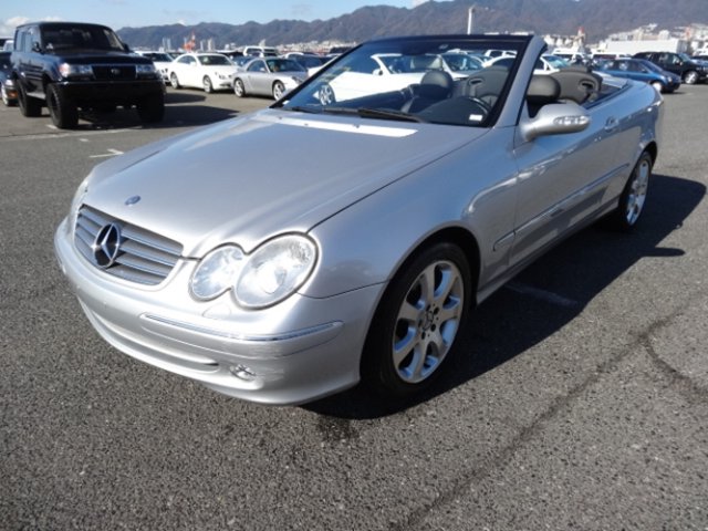 MERCEDES-BENZ CLK 320