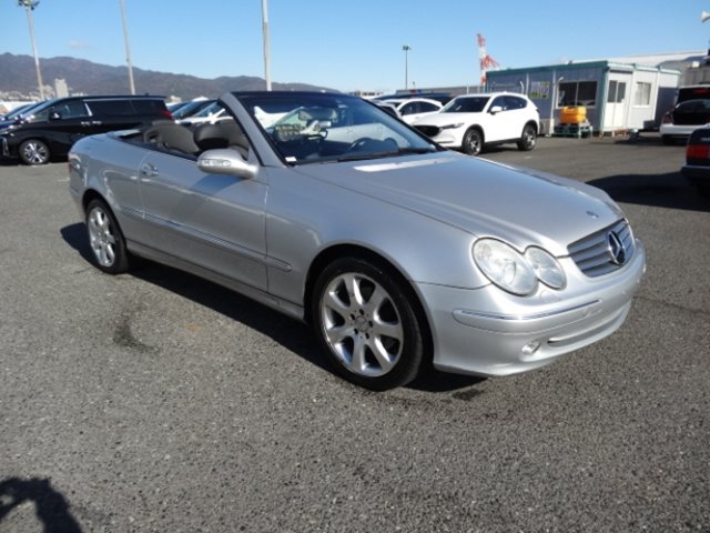 MERCEDES-BENZ CLK 320