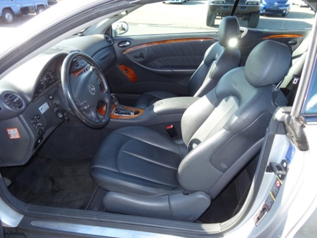 MERCEDES-BENZ CLK 320