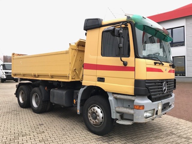 DAIMLER-BENZ Actros