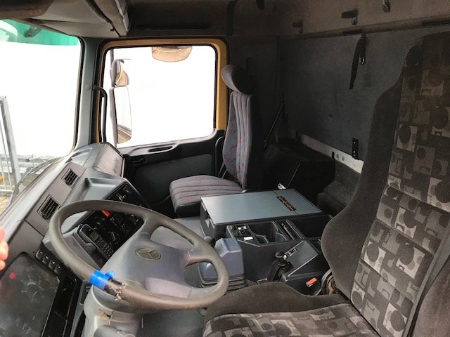 DAIMLER-BENZ Actros