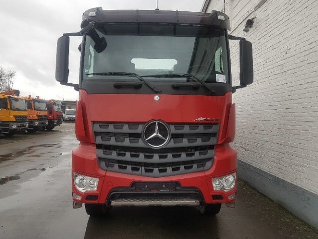 DAIMLER-BENZ Arocs