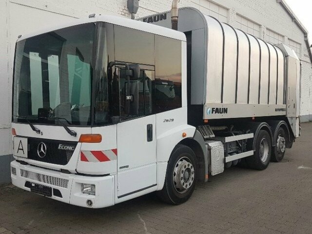 Mercedes-BenzEconic