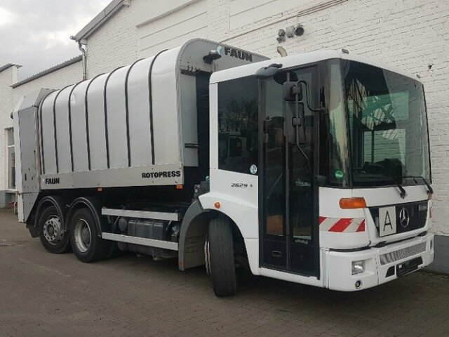 DAIMLER-BENZ Econic