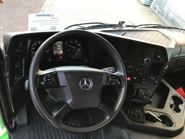 DAIMLER-BENZ Arocs