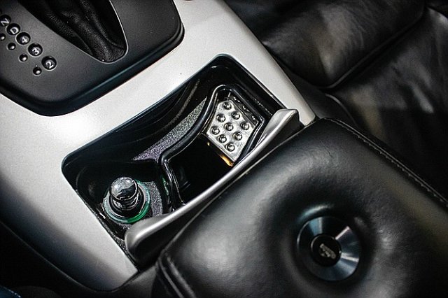 ASTON MARTIN (GB) Andere