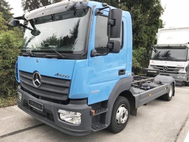 Mercedes-BenzAtego