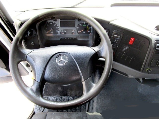 DAIMLER-BENZ Atego