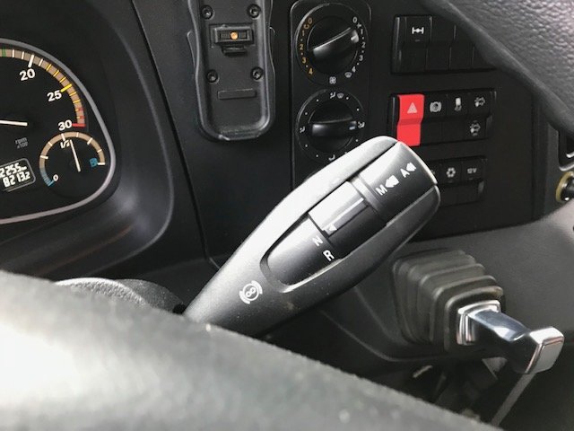 DAIMLER-BENZ Atego