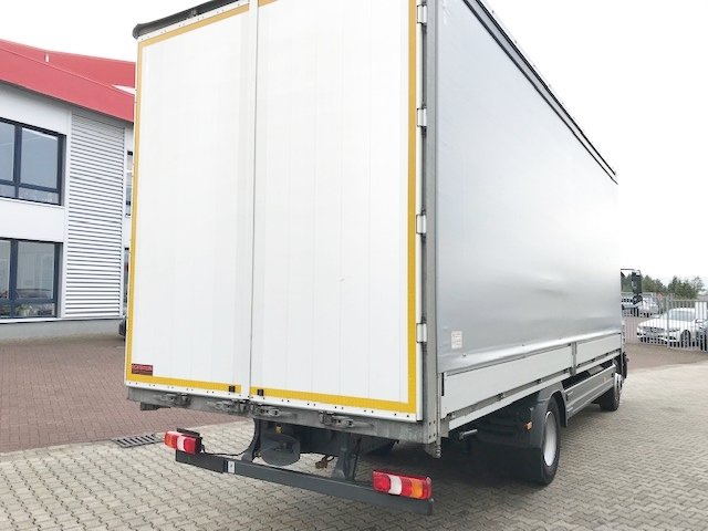 DAIMLER-BENZ Atego