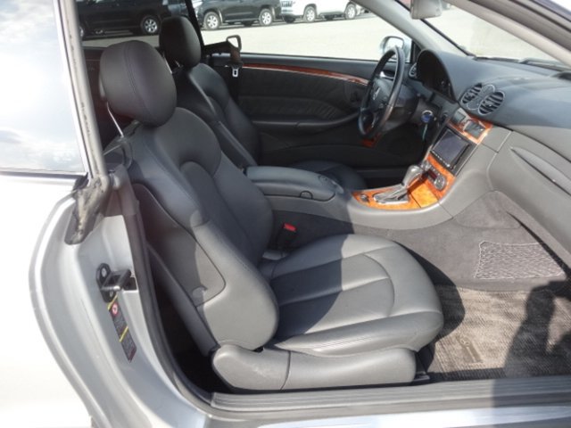 MERCEDES-BENZ CLK 320