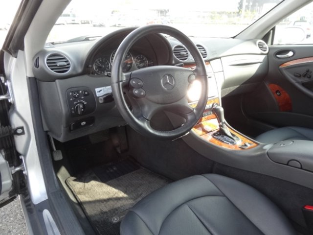 MERCEDES-BENZ CLK 320