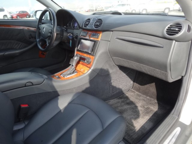 MERCEDES-BENZ CLK 320