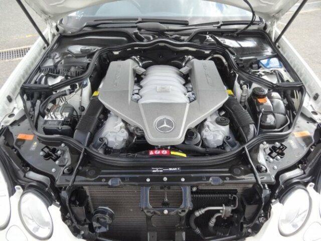 MERCEDES-BENZ E 63 AMG