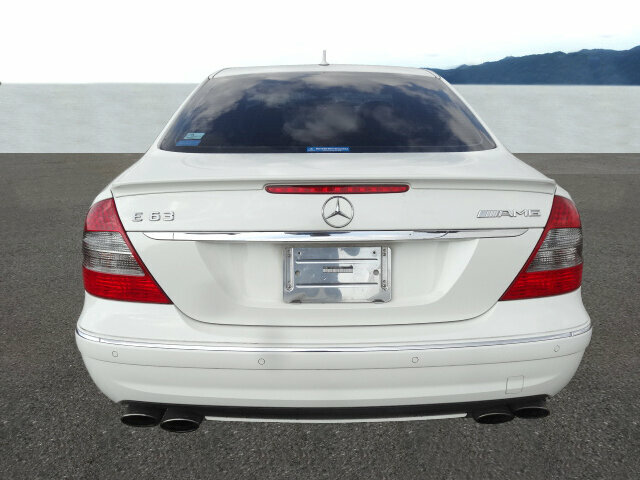 MERCEDES-BENZ E 63 AMG