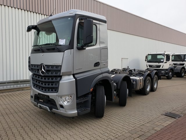Mercedes-BenzArocs