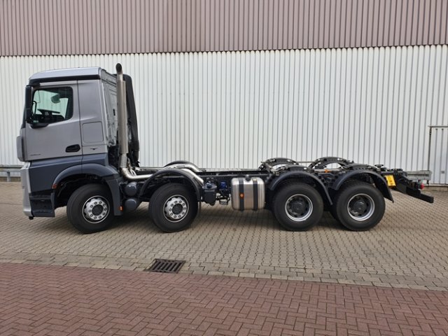 DAIMLER-BENZ Arocs