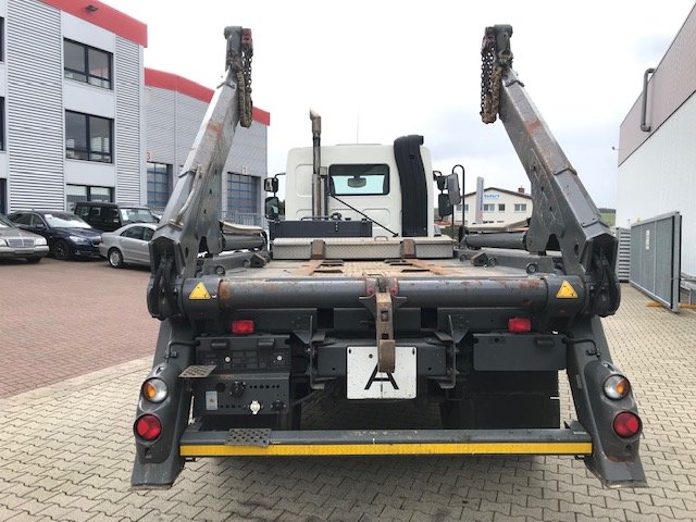 DAF (NL) LF