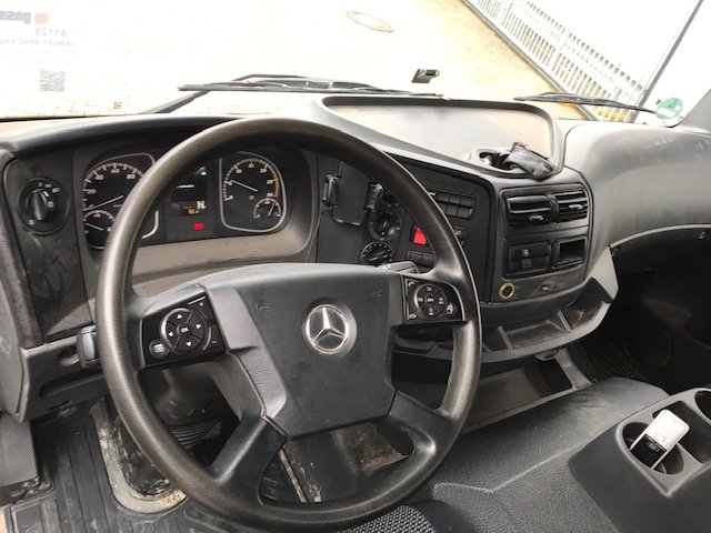 DAIMLER-BENZ Atego