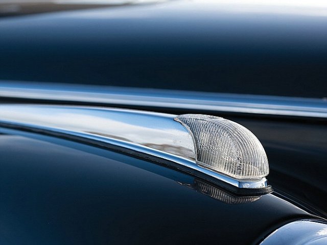 MERCEDES-BENZ 300