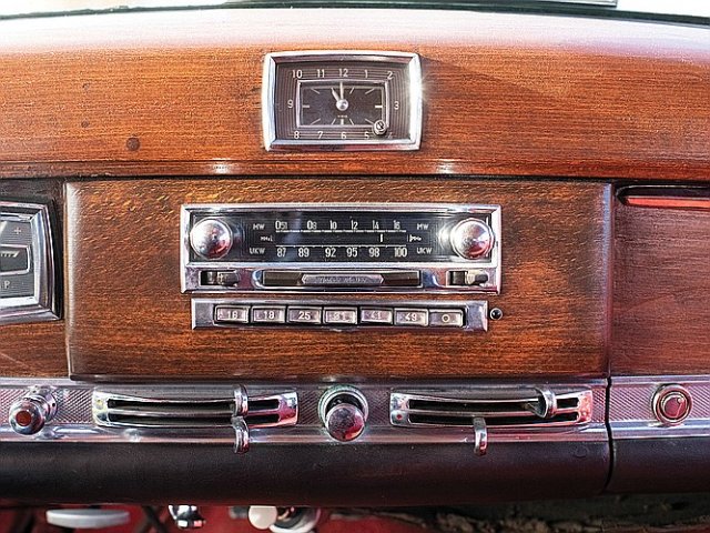MERCEDES-BENZ 300