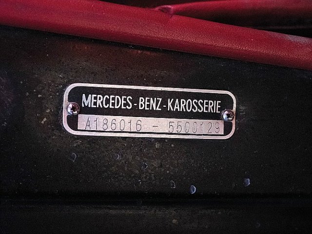 MERCEDES-BENZ 300