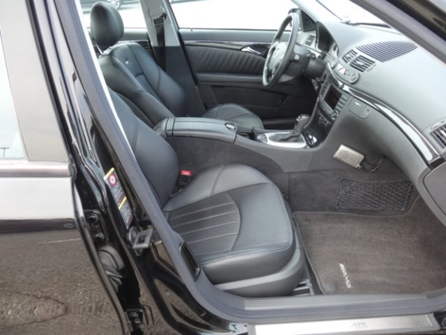 MERCEDES-BENZ E 55 AMG