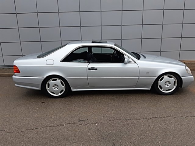 Mercedes-BenzS 500