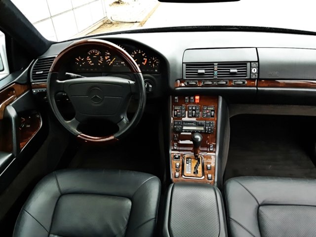 MERCEDES-BENZ S 500