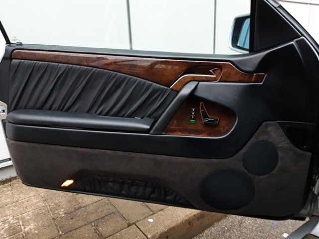 MERCEDES-BENZ S 500