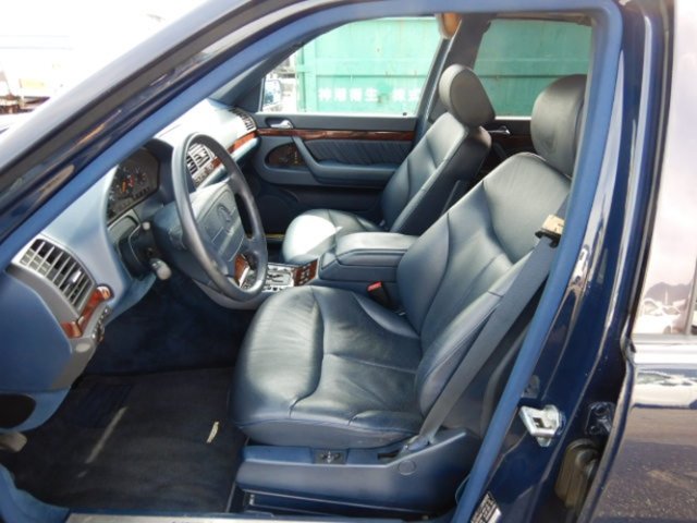 MERCEDES-BENZ S 500