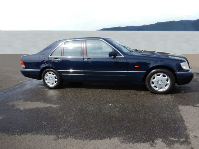 MERCEDES-BENZ S 500