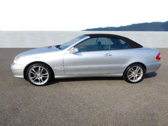 MERCEDES-BENZ CLK 320