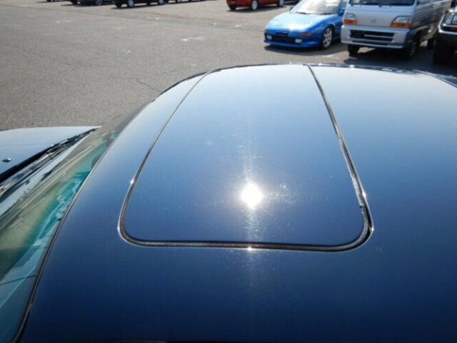 PORSCHE 928