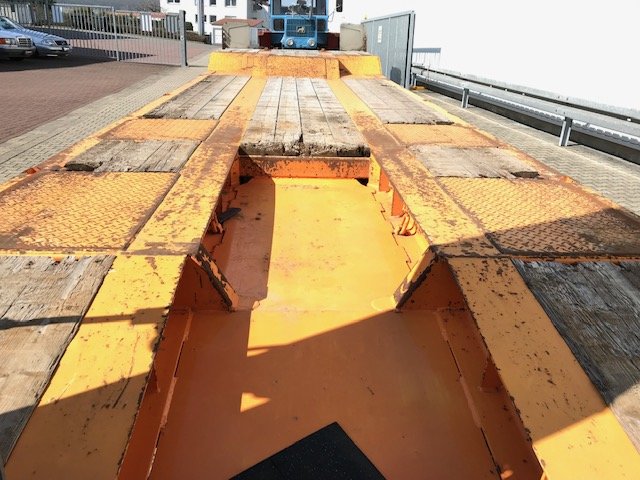 MUELLER MITTELTAL T 4