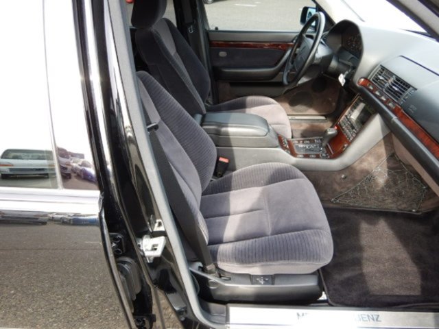 MERCEDES-BENZ S 500
