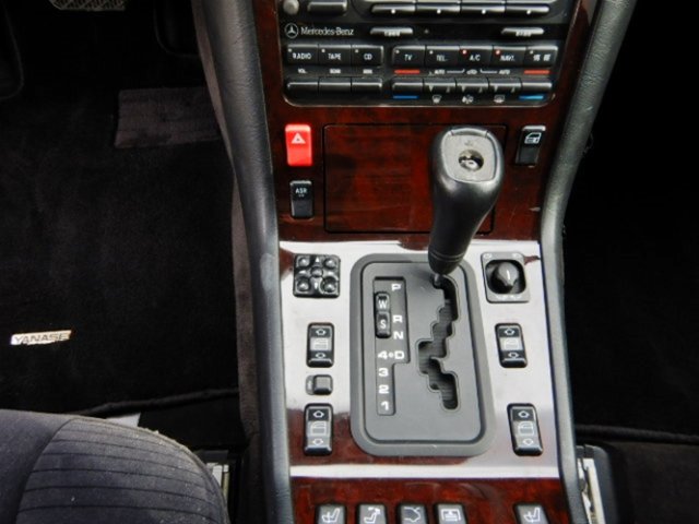MERCEDES-BENZ S 500